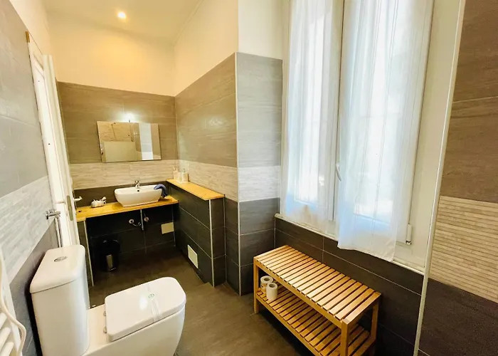 Appunti Di Viaggio 招待所 斯培西亚